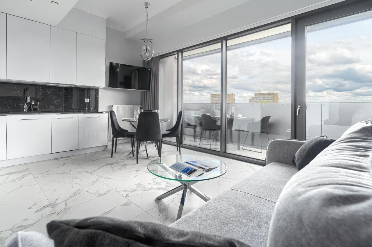 Apartment W Hanza Tower *